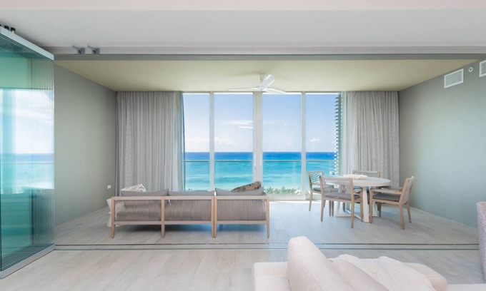 Seven Mile Beach Casa | Seafire Residence N701