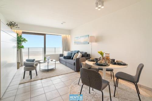 Oostduinkerke-Bad Apartamento | Seaflower - studio with seaview in Oostduinkerke
