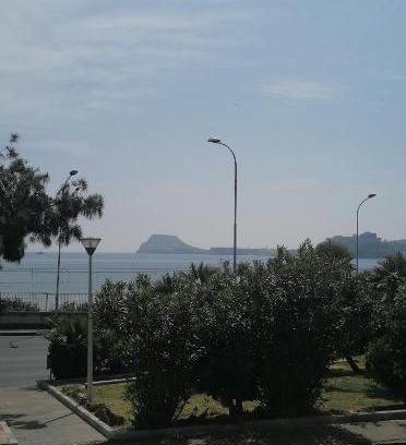 Licola Apartamento | SeaFront House