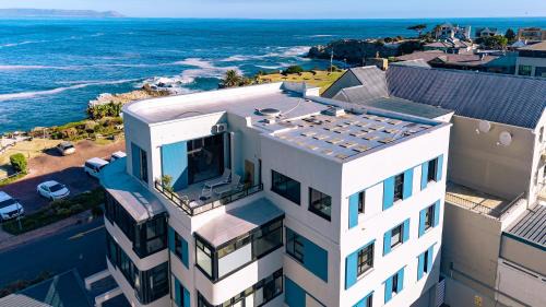 Hermanus City-Centre Apartamento | Seafront Penthouse - Marine Court Hermanus