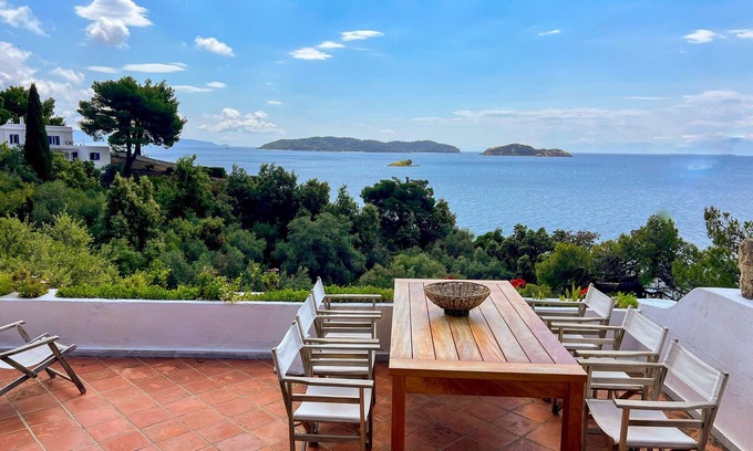 Kanapitsa Villa | Villa frente al mar con impresionantes vistas a solo 150 metros de playa privada