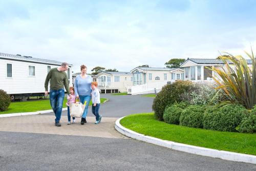 Whitley Bay Otro | Seahawk Lodge