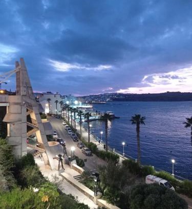 Bugibba Apartamento | SeaLine