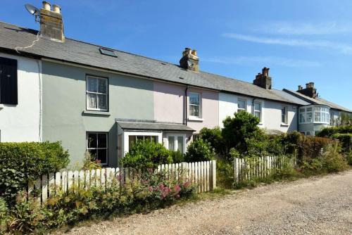 Deal Casa | Seapink Cottage by Keepers Cottages