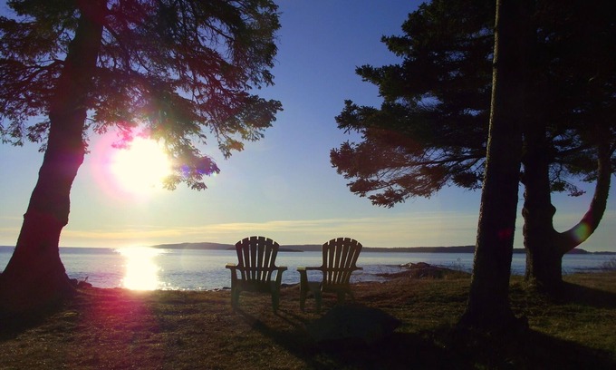 Jonesport Casa | Searenity Cottage Maine Oceanfront Secluded Waterfront Beach House Getaway