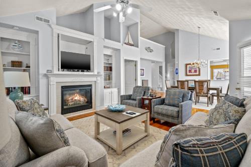 Cape Charles Casa | Seas the Day at Bay Creek - Pet Friendly & Linens Included!