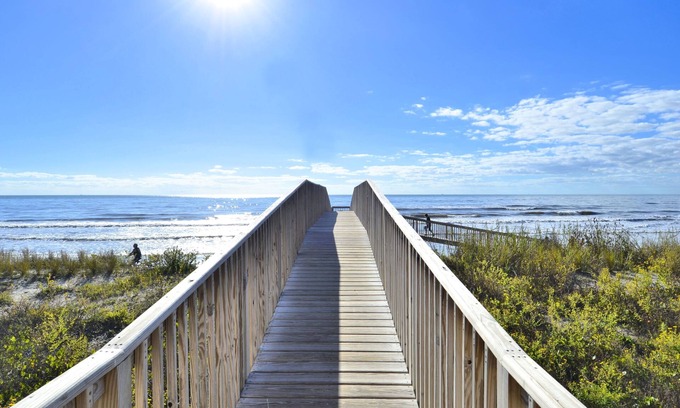 Galveston Condominio | Seascape 1108 2 Bedroom Condo by RedAwning