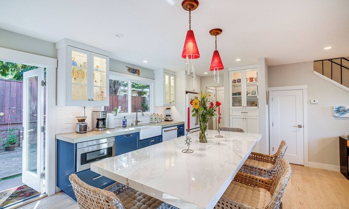 Rio del Mar Cabaña | Seascape Aptos Retreat w/ Bocce Ball Court!