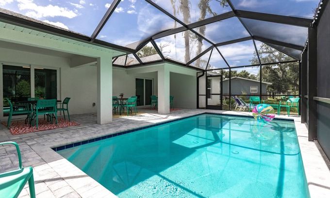 Port Charlotte Casa | Seascape Duplex: Peaceful Retreat & Heated Pool