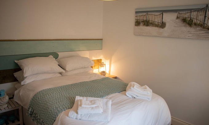 Eastbourne City Centre Apartamento | Apartamento con parking en el centro del pueblo.