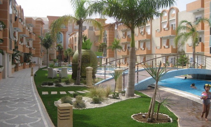 Port El Kantaoui Apartamento | Seaside (200m to beach), bright, spacious ground floor apartment, Les Dunes S+2
