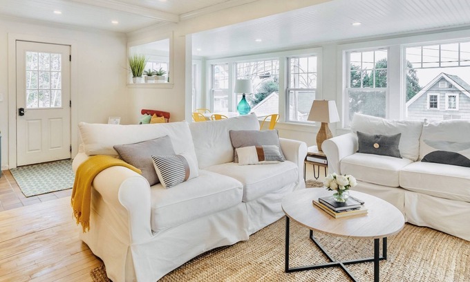 Town Landing Casa | Seaside 4 bedroom, 1 bath Cottage!