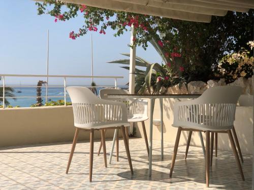 Vouliagmeni Apartamento | Seaside apartment