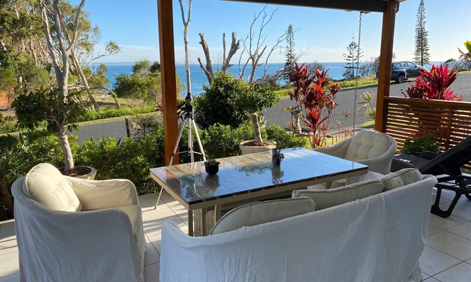 Bonny Hills Casa | Seaside at Bartlett - beach front home