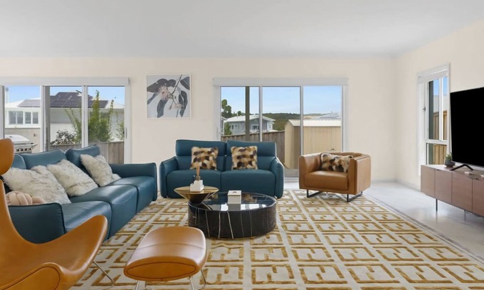Catherine Hill Bay Casa | Seaside Bliss with Ocean Views