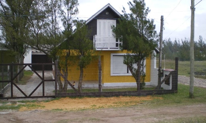 Capao da Canoa Chalet De Esquí | CHALET JUNTO AL MAR EN CAPÃO DA CANOA RS ALQUILER DE TEMPORADAS Y VACACIONES
