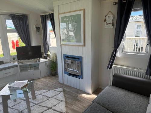 Kilkeel Casa | Seaside Escape Modern Mobile Home Stay