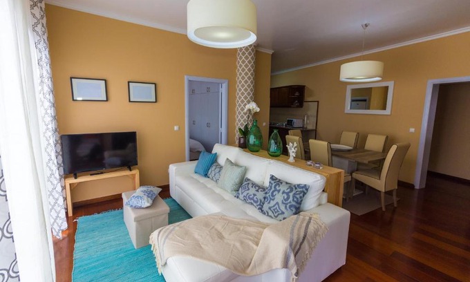 Ponta Delgada Apartamento | SeaSide Family Apartment - Madeira Island