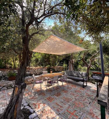 Zuljana Apartamento | Seaside forest apartment