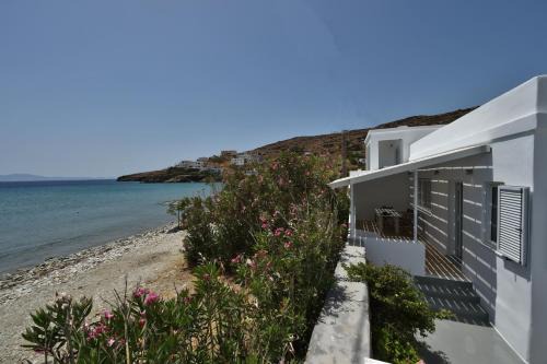 Exomvourgo Casa | Seaside home in Kardiani/Giannaki bay - Agnes's Home