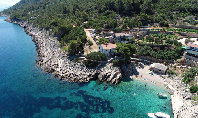 Gdinj Casa | Casa para una familia con niños junto al mar Bahía Pakomina, Hvar (K-12702)