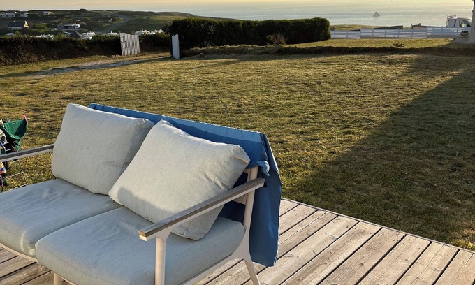 Plouarzel Casa | Seaside house. Magnificent sea views. Beach a 5-minute walk away. Finistère.