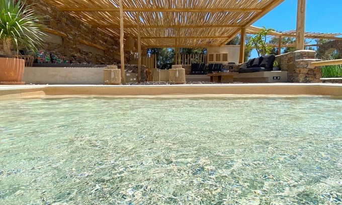 Plaka Villa | Seaside Naxos Villa Aetheria 4 BDR / 4. 5 BAÑO Capacidad 10 @ Plaka Beach