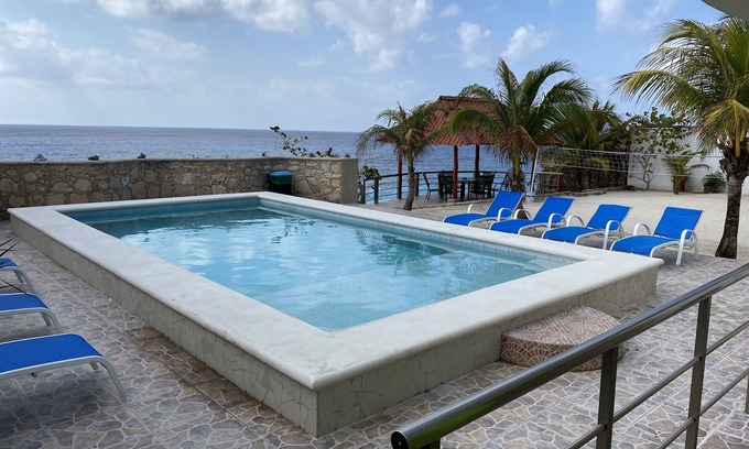 Zona Hotelera Norte Casa | Seaside Oasis, Large Ocean Facing Pool, Ocean View