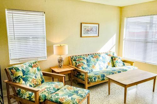 New Smyrna Beach Casa | Seaside Oasis