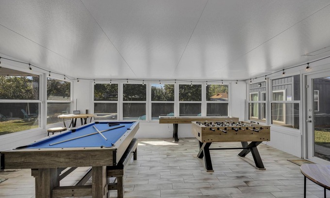 Dolphin's Cove Casa | Seaside Paradise - Pool Hottub Game Room