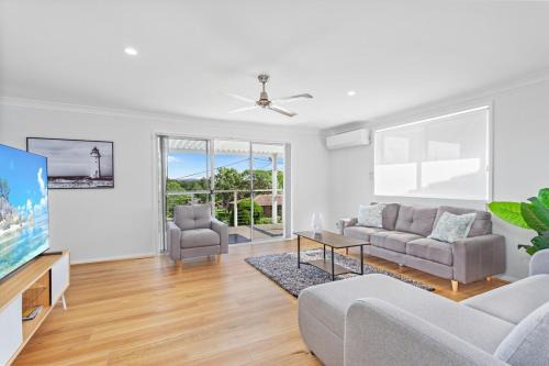 Forster Casa | Seaside Sanctuary I Spacious Getaway in Forster