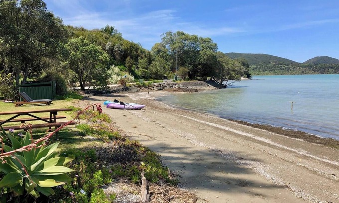 Parua Bay Casa | Seaside Serenity in Parua Bay