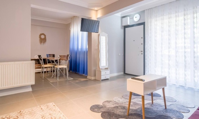 Yenikoy Mahallesi Apartamento | Seaside Serenity in Sariyer, Istanbul