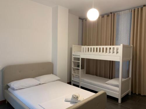 Shkembi i Kavajes Hotel | Seaside Stay Toska