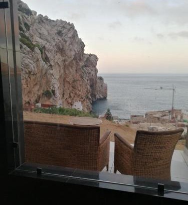 Belyounech Apartamento | "Seaside Studio with Stunning Views in Belyounech