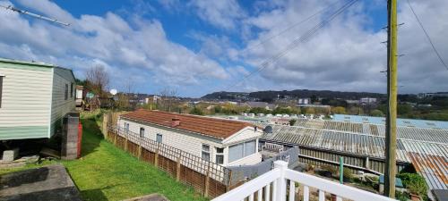 Penparcau Casa | Seaside View Holiday Home