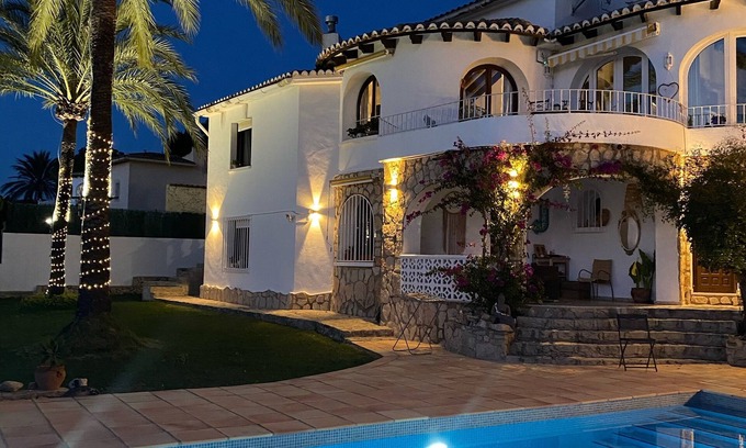 Teulada Casa | seaside villa with mountain view