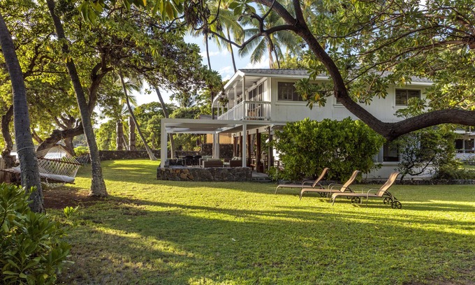Kailua-Kona Cabaña | Seaside Zen Cottage - Una playa es tu patio delantero