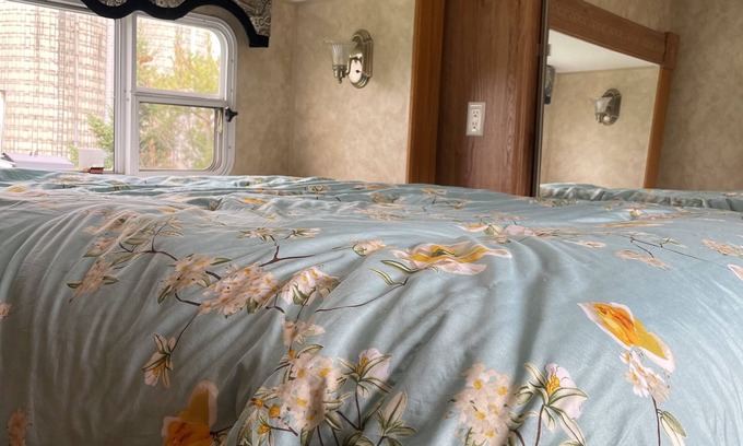 Sault Ste. Marie Casa | Seasonal Accommodations Close to Town