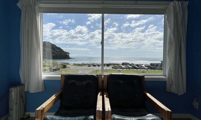 Waihi Beach Cabaña | Seasong - Waihi Beach Holiday Home