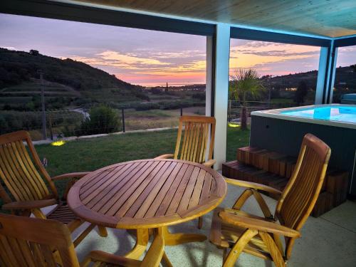 Izola Apartamento | SeaView apartment Mirjam with Jacuzzi