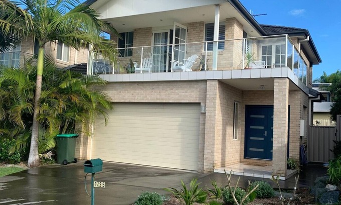 Diamond Beach Casa | Seaview at Diamond Beach where the dreamy voice of the sea speaks to the soul