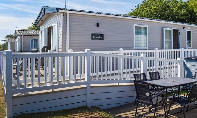 Corton Cabaña | Seaview One - UK50167