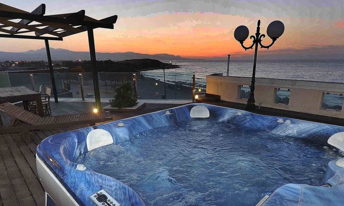Korithion Apartamento | APARTAMENTO DE TECHO MAR