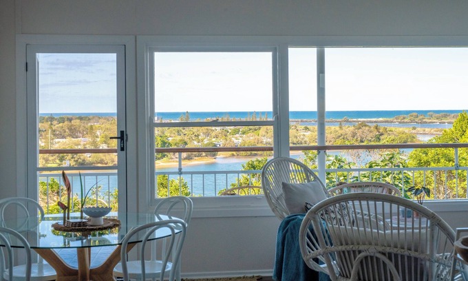 East Ballina Apartamento | Seaview - Stunning Coastal Views, Pet Friendly 🐾
