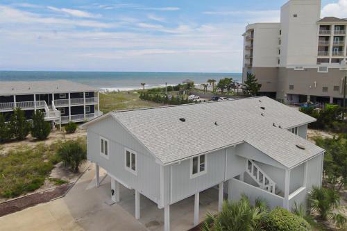 Shell Island Casa | Seaview Unit B by Sea Scape Properties