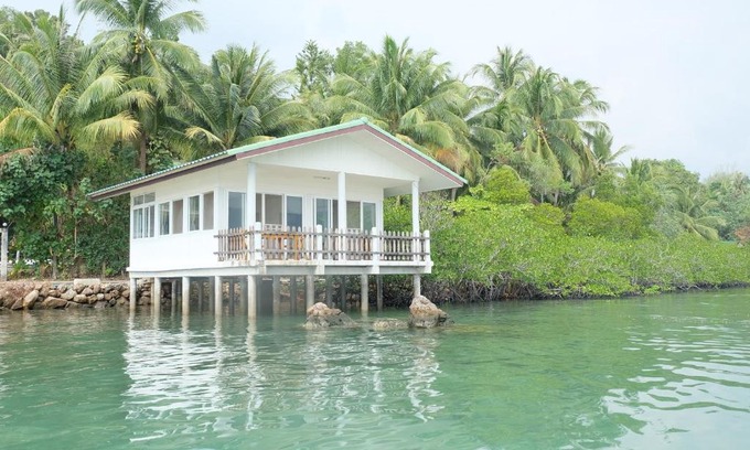 Salak Kok Apartamento | Seaview Villa Koh Chang