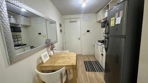 Binan City Apartamento | Seb and Santi Holland Park Staycation
