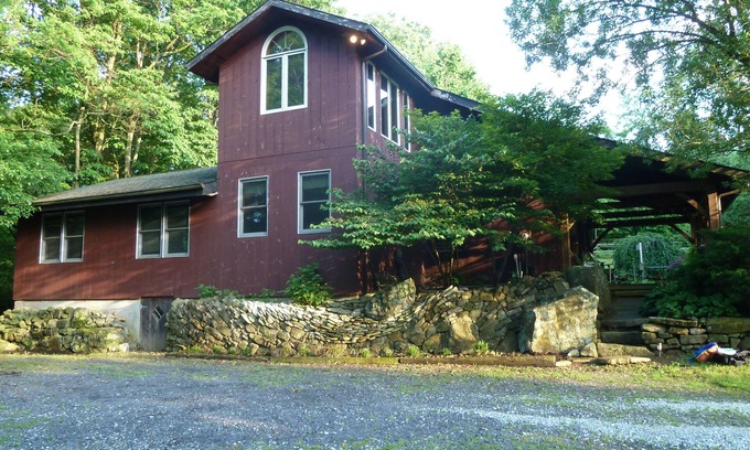 Fairfield Casa | Retiro aislado de 4 acres