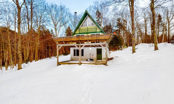 Waitsfield Casa | Secluded A-frame chalet with deck, patio, & 2 kitchens - near slopes